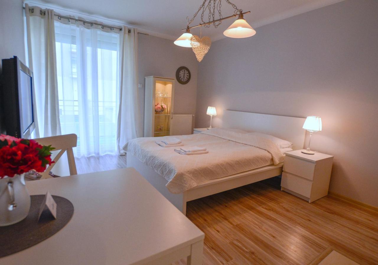 Apartamenty Na Wyspie - Feniks - Parking Swinoujscie Ngoại thất bức ảnh
